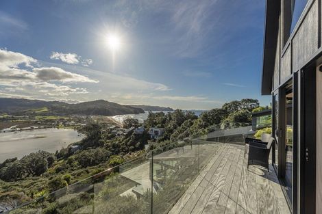 Photo of property in 34 Motuhoa Road, Tairua, 3508