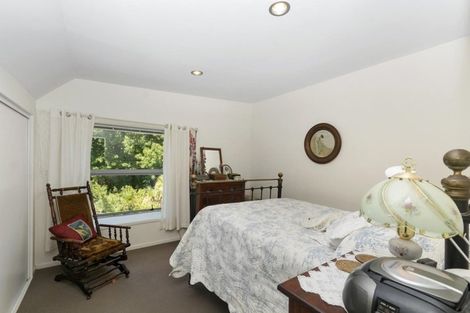 Photo of property in 76p Edmonton Road, Henderson, Auckland, 0612