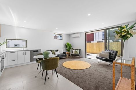 Photo of property in 65 Thackeray Place, Waltham, Christchurch, 8023