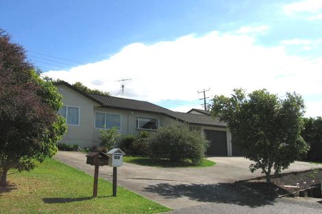 Photo of property in 13b Jacanas Place, Unsworth Heights, Auckland, 0632
