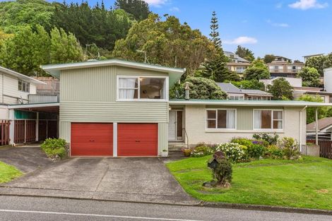 Photo of property in 40 Spinnaker Drive, Whitby, Porirua, 5024