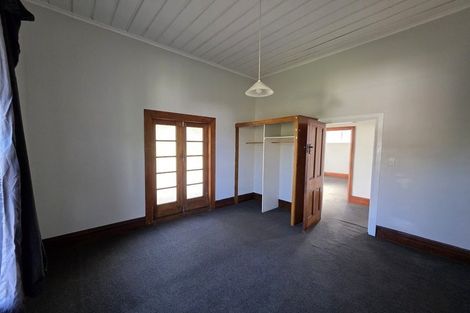 Photo of property in 43 Lorna Street, Lynmouth, New Plymouth, 4310