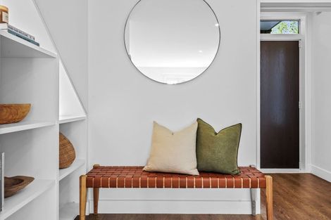 Photo of property in 17 Innes Road, St Albans, Christchurch, 8052