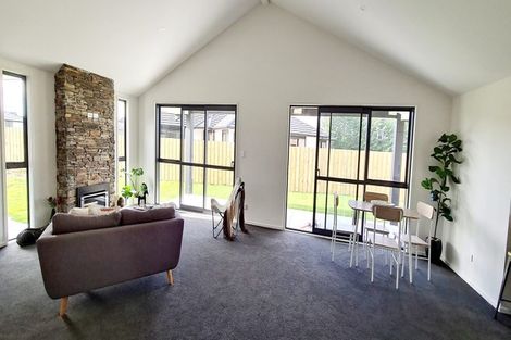 Photo of property in 30 Oldfield Lane, Marton, 4710