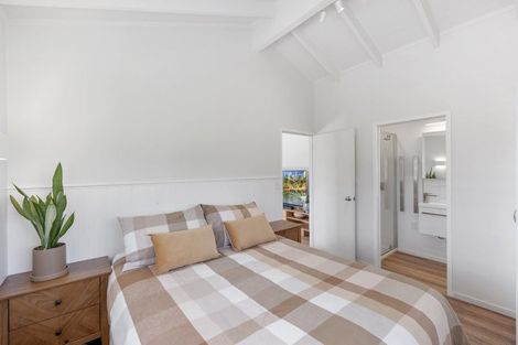 Photo of property in 23 Pine Valley Glade, Mangawhai, 0573