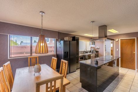 Photo of property in 64 Hetley Crescent, Taradale, Napier, 4112