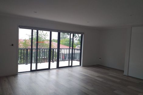 Photo of property in 2 Emerald Avenue, Rosehill, 2113
