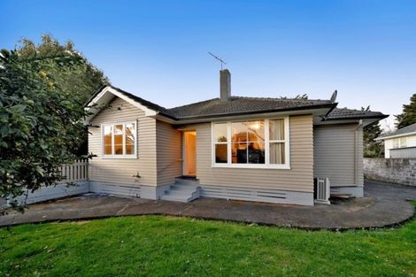 Photo of property in 1/2 Esperanto Road, Papatoetoe, Auckland, 2025