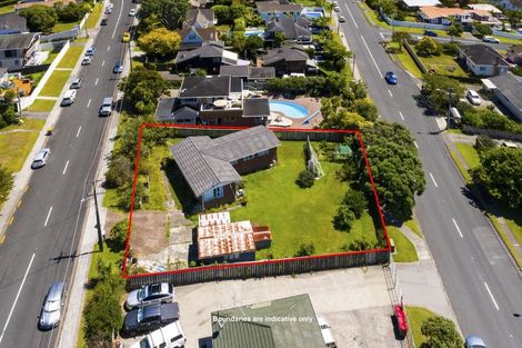 Photo of property in 21 Knights Road, Rothesay Bay, Auckland, 0630