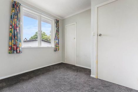 Photo of property in 536 Glenfield Road, Glenfield, Auckland, 0629