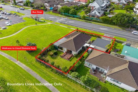 Photo of property in 2/55 Aviemore Drive, Highland Park, Auckland, 2010