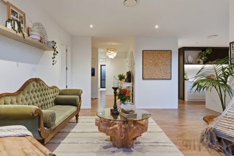 Photo of property in 33 Montia Close, Papamoa Beach, Papamoa, 3118