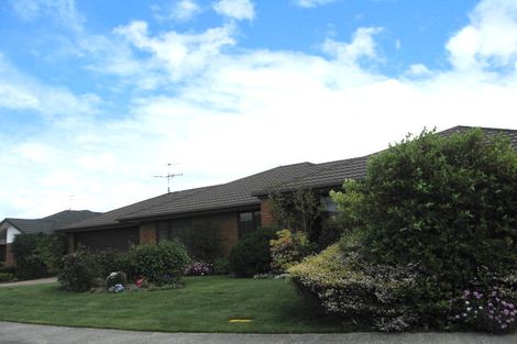 Photo of property in 12 Holcroft Place, Stoke, Nelson, 7011