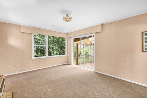 Photo of property in 4 Warren Street, Paparangi, Wellington, 6037
