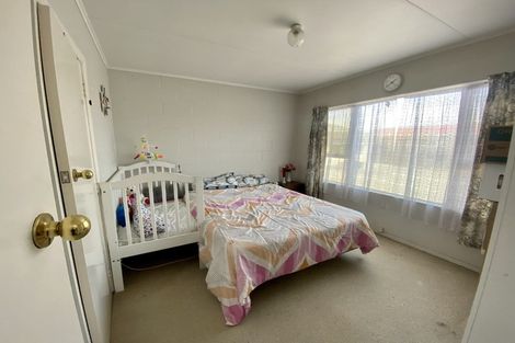 Photo of property in 1/5 Hereford Street, Stoke, Nelson, 7011