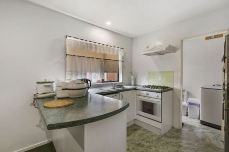 Photo of property in 20/1 Melview Place, New Lynn, Auckland, 0600