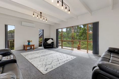 Photo of property in 67 Daffodil Street, Titirangi, Auckland, 0604