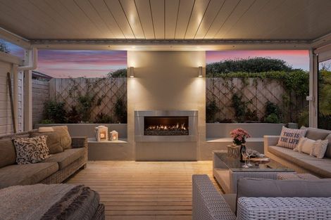 Photo of property in 52 Papaunahi Road, Bowentown, Waihi Beach, 3177