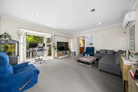 Photo of property in 7 Aberdeen Road, Castor Bay, Auckland, 0620