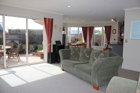 Photo of property in 1 Cezanne Grove, Rolleston, 7614