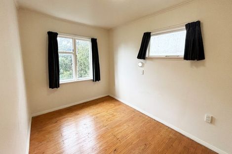 Photo of property in 51 Mortimer Terrace, Brooklyn, Wellington, 6021