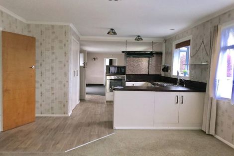 Photo of property in 182 Cambridge Street, Levin, 5510