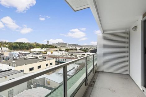 Photo of property in 28/8u Girton Terrace, Mount Cook, Wellington, 6021