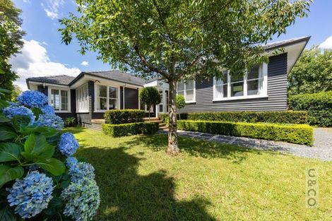 Photo of property in 11 Elliot Street, Riverhead, 0820