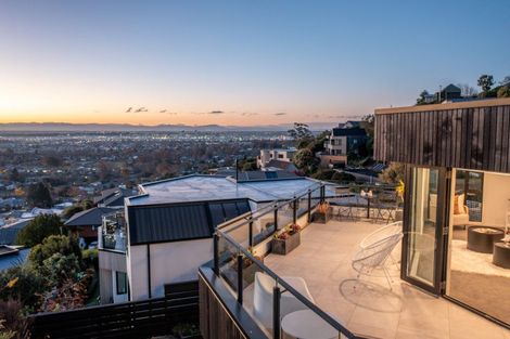 Photo of property in 8 Lookaway Place, Huntsbury, Christchurch, 8022