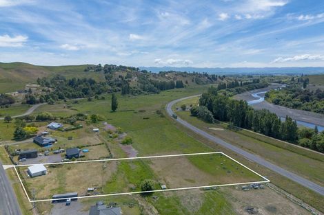 Photo of property in 42 Pukeora Scenic Road, Waipukurau, 4281