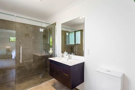 Photo of property in 5 Morepork Drive, Waikanae, 5036