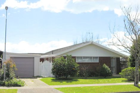 Photo of property in 2/1 Noel Mills Place, Whakatane, 3120