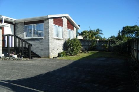Photo of property in 88 Don Buck Road, Massey, Auckland, 0614