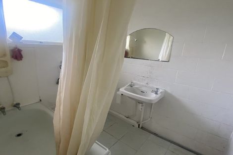 Photo of property in 46 Gardner Avenue, New Lynn, Auckland, 0600