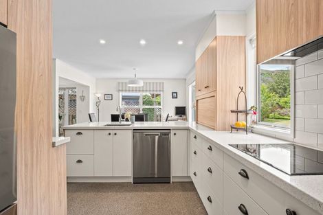 Photo of property in 4 Elva Dawson Place, Arrowtown, 9302