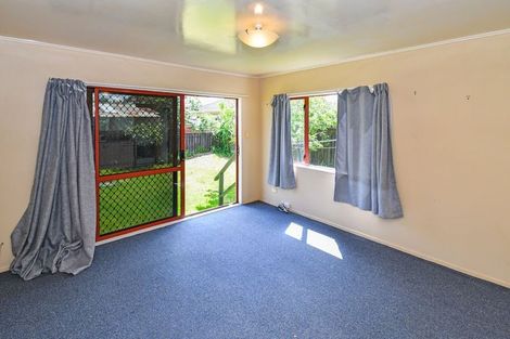 Photo of property in 17 Matapouri Road, Mangere Bridge, Auckland, 2022