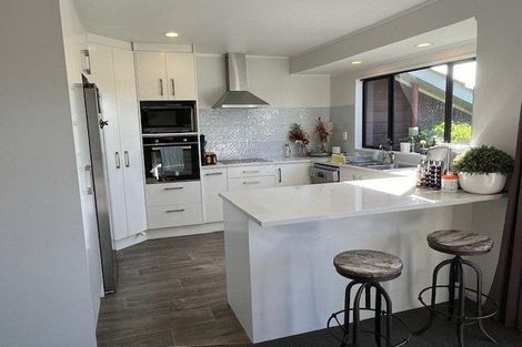 Photo of property in 5 Nicholas Road, Somerville, Auckland, 2014