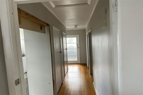 Photo of property in 105 Porchester Road, Papakura, 2110