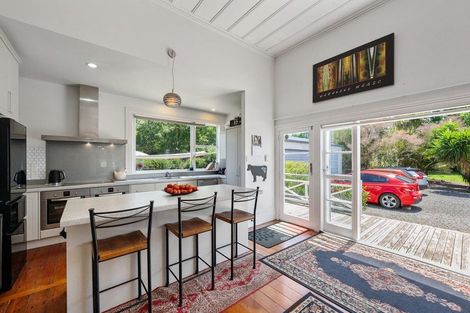 Photo of property in 2179 State Highway 16, Helensville, 0875