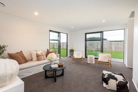 Photo of property in 18 Plover Avenue, Amberley, 7410