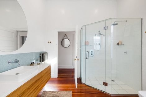 Photo of property in 31 Nixon Street, Hamilton East, Hamilton, 3216