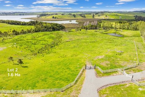 Photo of property in 186 Metcalfe Road, Matakohe, 0593