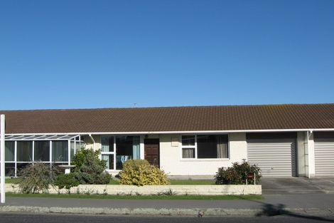 Photo of property in 4/2 Third Street, Belfast, Christchurch, 8051