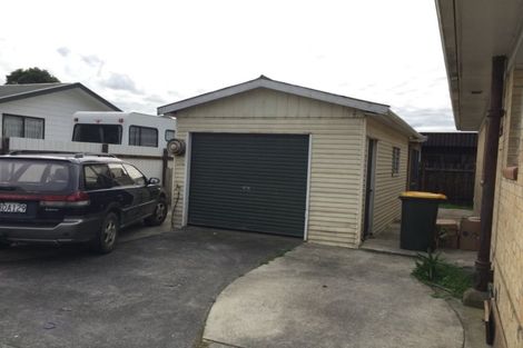 Photo of property in 1/60 Racecourse Road, Waiuku, 2123