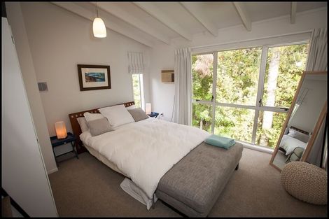 Photo of property in 30 Mappin Place, Chatswood, Auckland, 0626