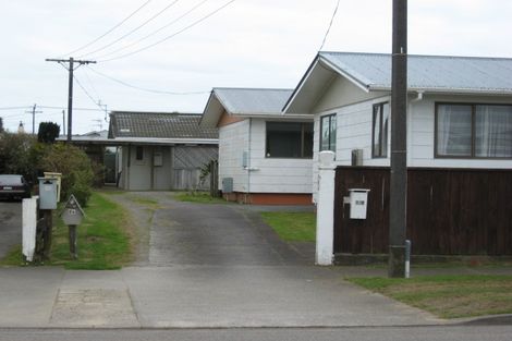 Photo of property in 8b Ropiha Street, Fitzroy, New Plymouth, 4312