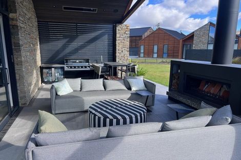 Photo of property in 10 Mccaw Mews, Wanaka, 9305