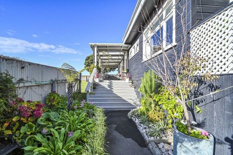 Photo of property in 214 Te Awa Avenue, Awatoto, Napier, 4110