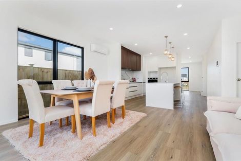 Photo of property in 9 Woven Place, Karaka, Papakura, 2113