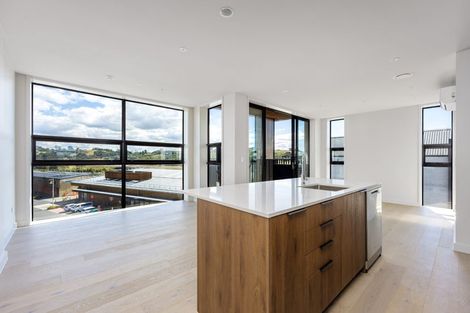 Photo of property in 301/84c Te Oneroa Way, Long Bay, Auckland, 0630